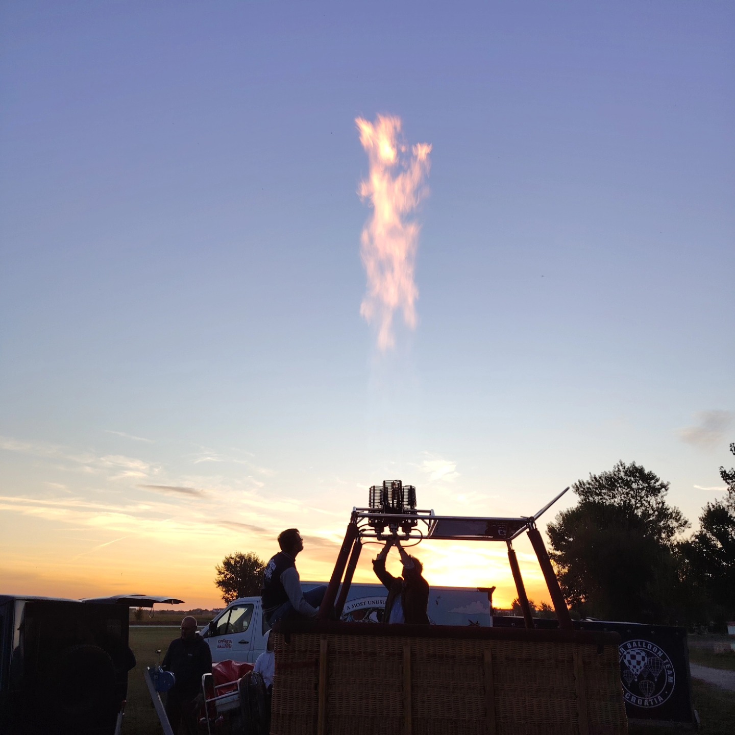 Nikolina Malek, Mateja Subašić, let balonom (1)