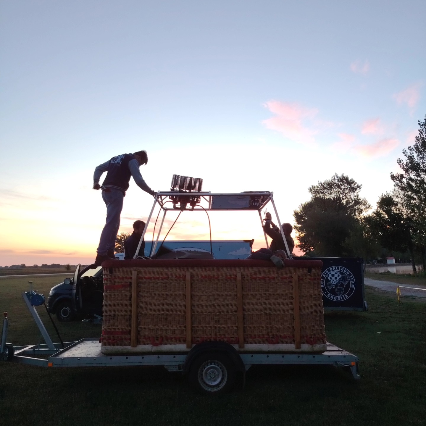 Nikolina Malek, Mateja Subašić, let balonom (12)