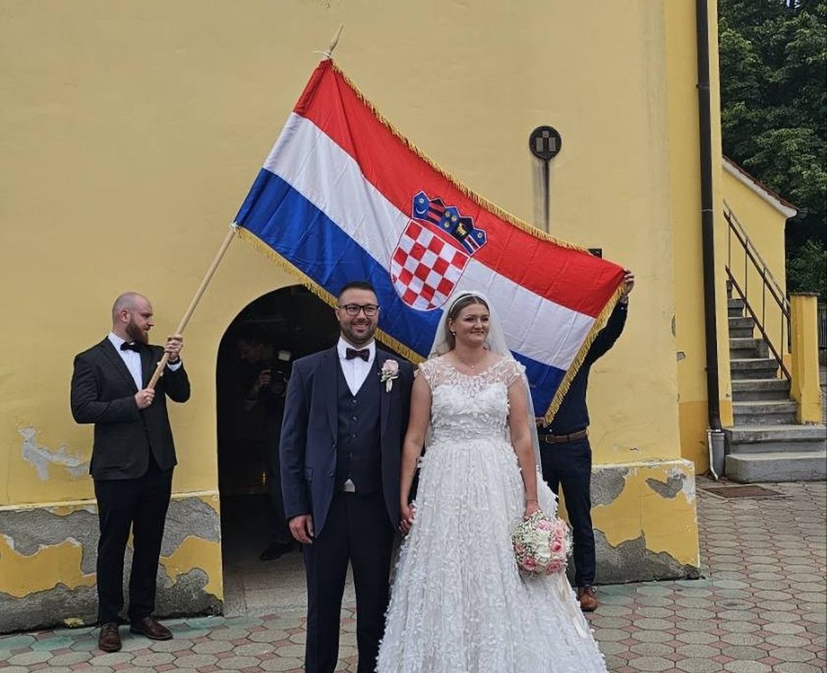 Nino Bajkovec uplovio u brak, NK Croatia (3)