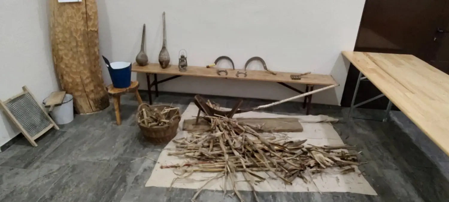 Noć muzeja Podturen 2025, stari alati i zanati (17) Noć muzeja Podturen 2025, stari alati i zanati (17)