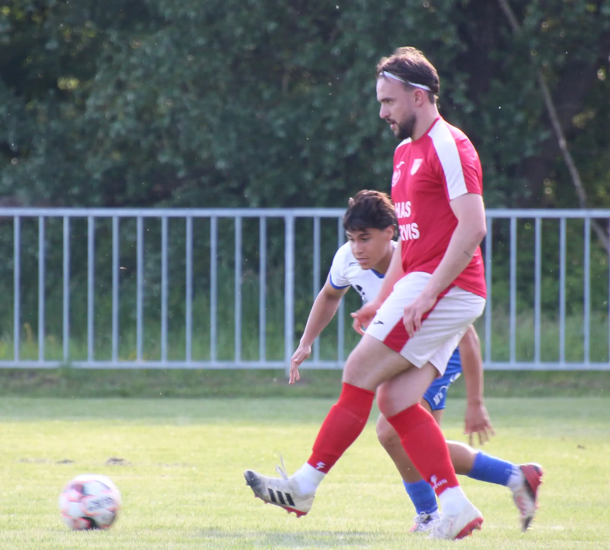 Nogomet (4) Nogomet (4)