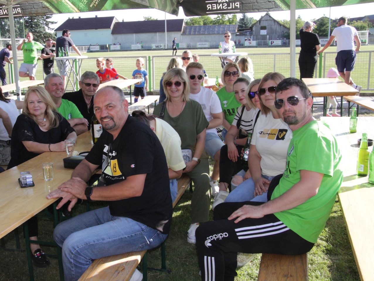 Nogometaši Omladinca spektakularno proslavili naslov prvaka 3. ML Skupina A (15) Nogometaši Omladinca spektakularno proslavili naslov prvaka 3. ML Skupina A (15)