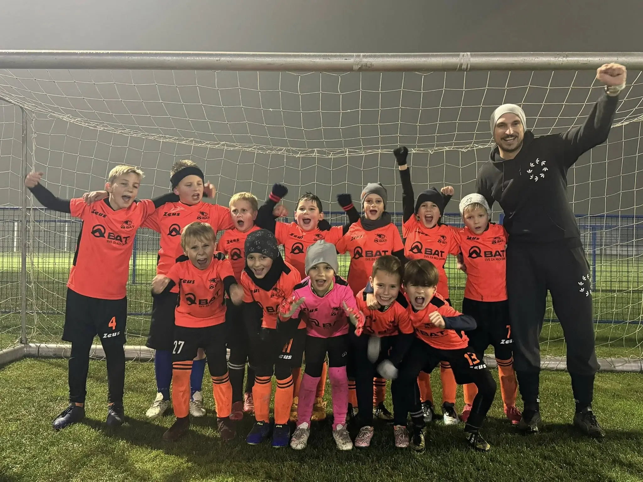 Nogometna škola Dinamo Zelenko Bat 2 Nogometna škola Dinamo Zelenko Bat 2