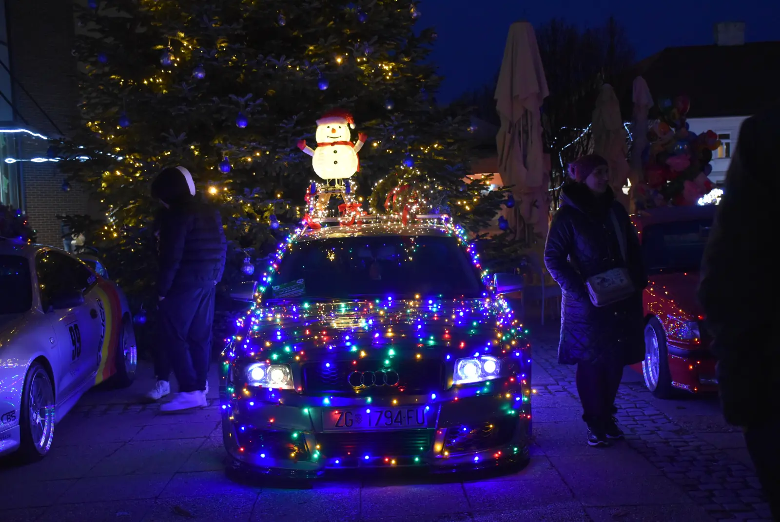 North crew, auti, Bleščeči kutak (15) North crew, auti, Bleščeči kutak (15)