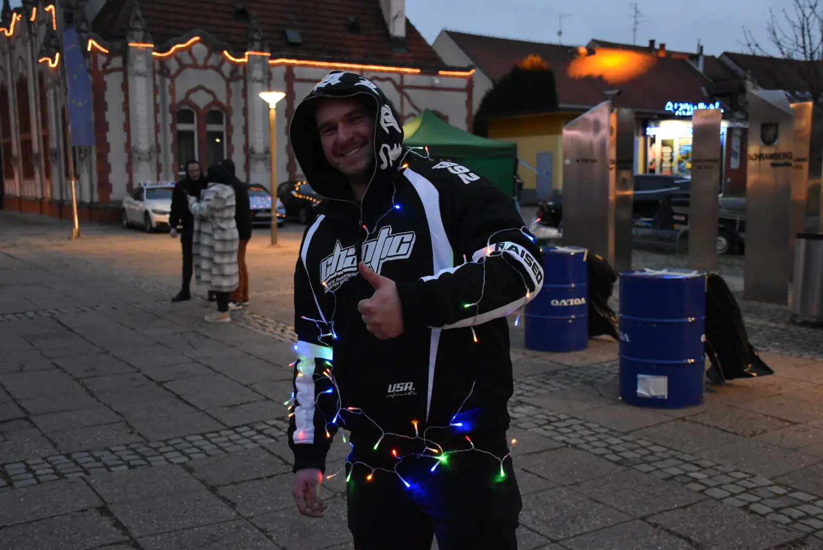 North crew, auti, Bleščeči kutak (5) North crew, auti, Bleščeči kutak (5)