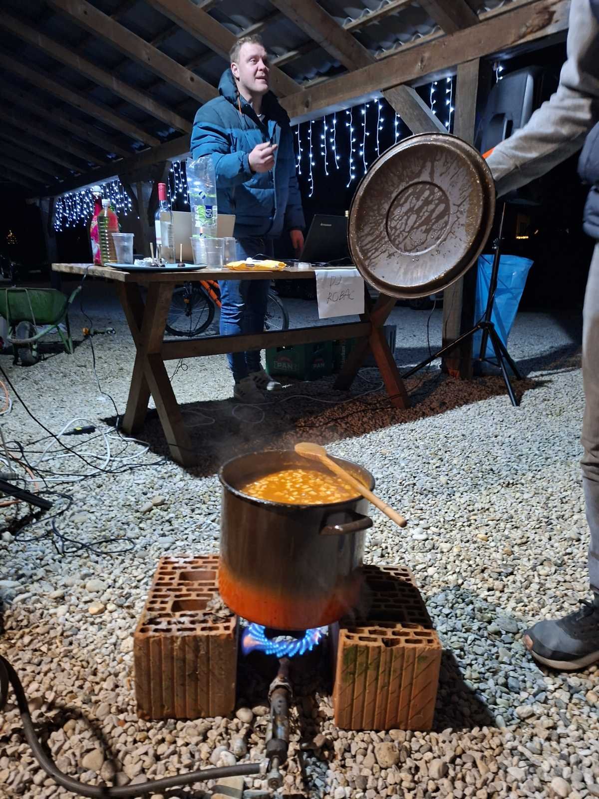 Nova godina Preseka (23) Nova godina Preseka (23)