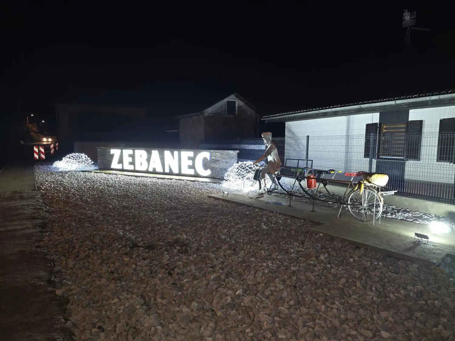 Nova instalacija ‘biciklin’ u Zebancu (2)