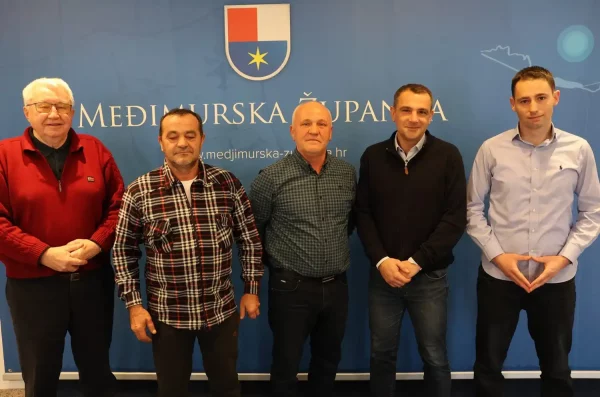 Nova udruga Črleno srce – rajčice (1)
