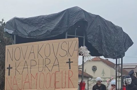 Novakovska kapura
