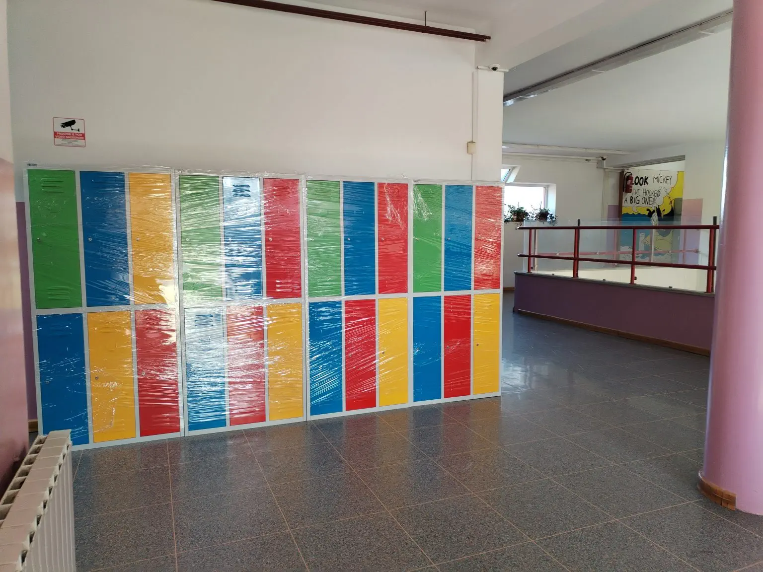 Novi garderobni ormarići (8) Novi garderobni ormarići (8)