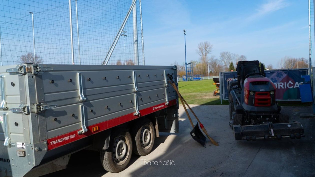 Novi travnjak NK Trnava Goričan (3)