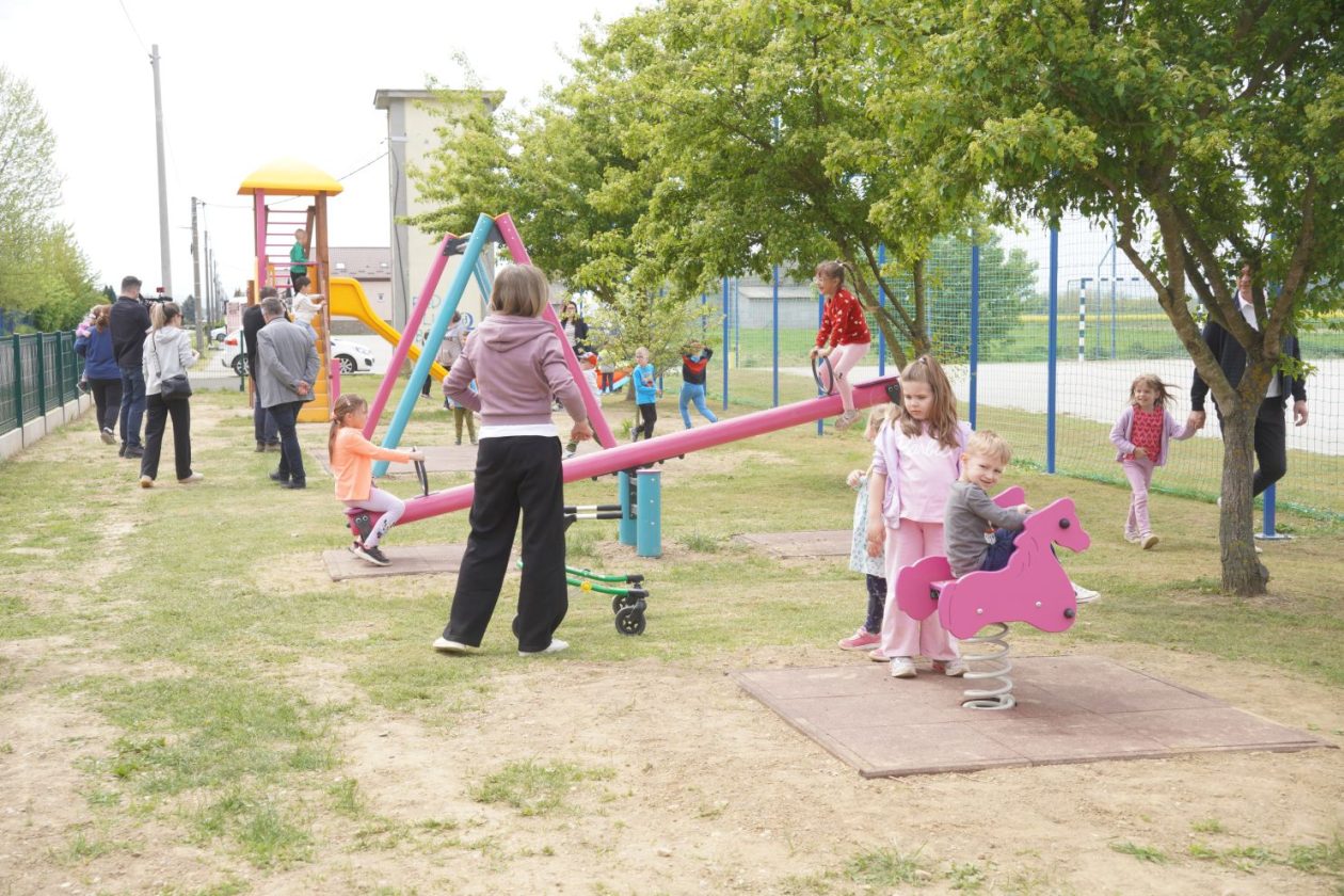 Novo Selo Rok dječje igralište (1)