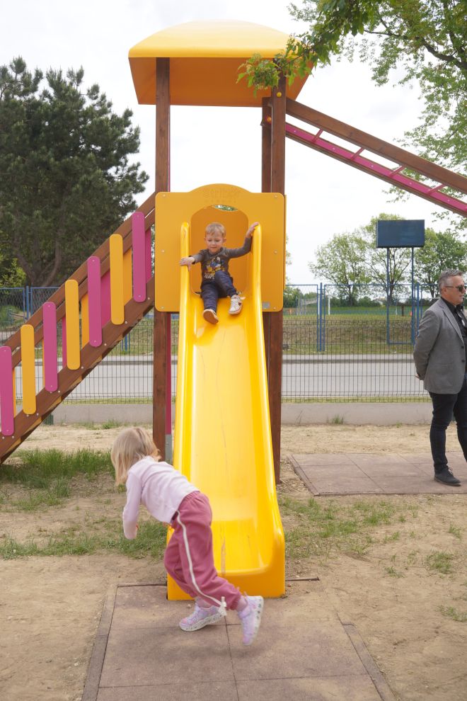 Novo Selo Rok dječje igralište (20)