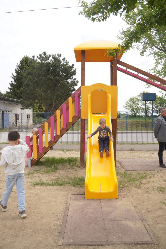 Novo Selo Rok dječje igralište (21)