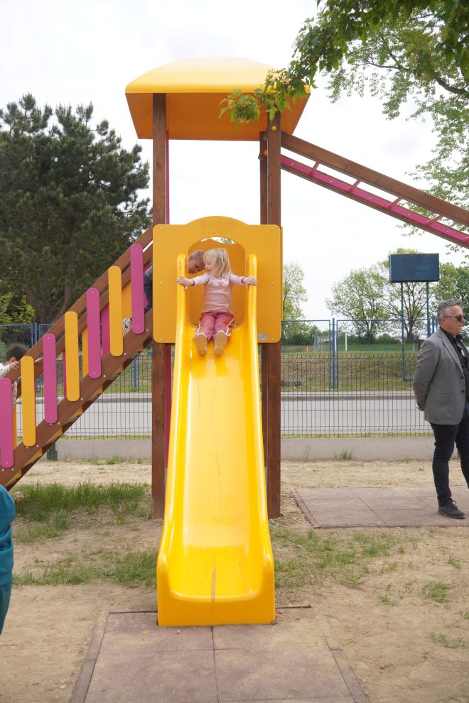 Novo Selo Rok dječje igralište (22)