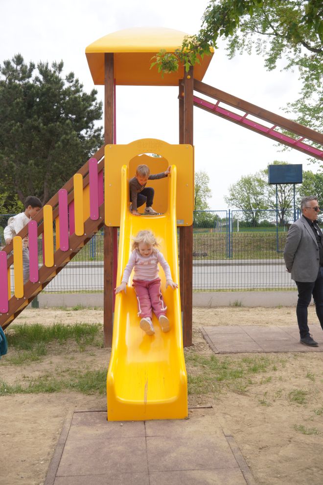 Novo Selo Rok dječje igralište (23)