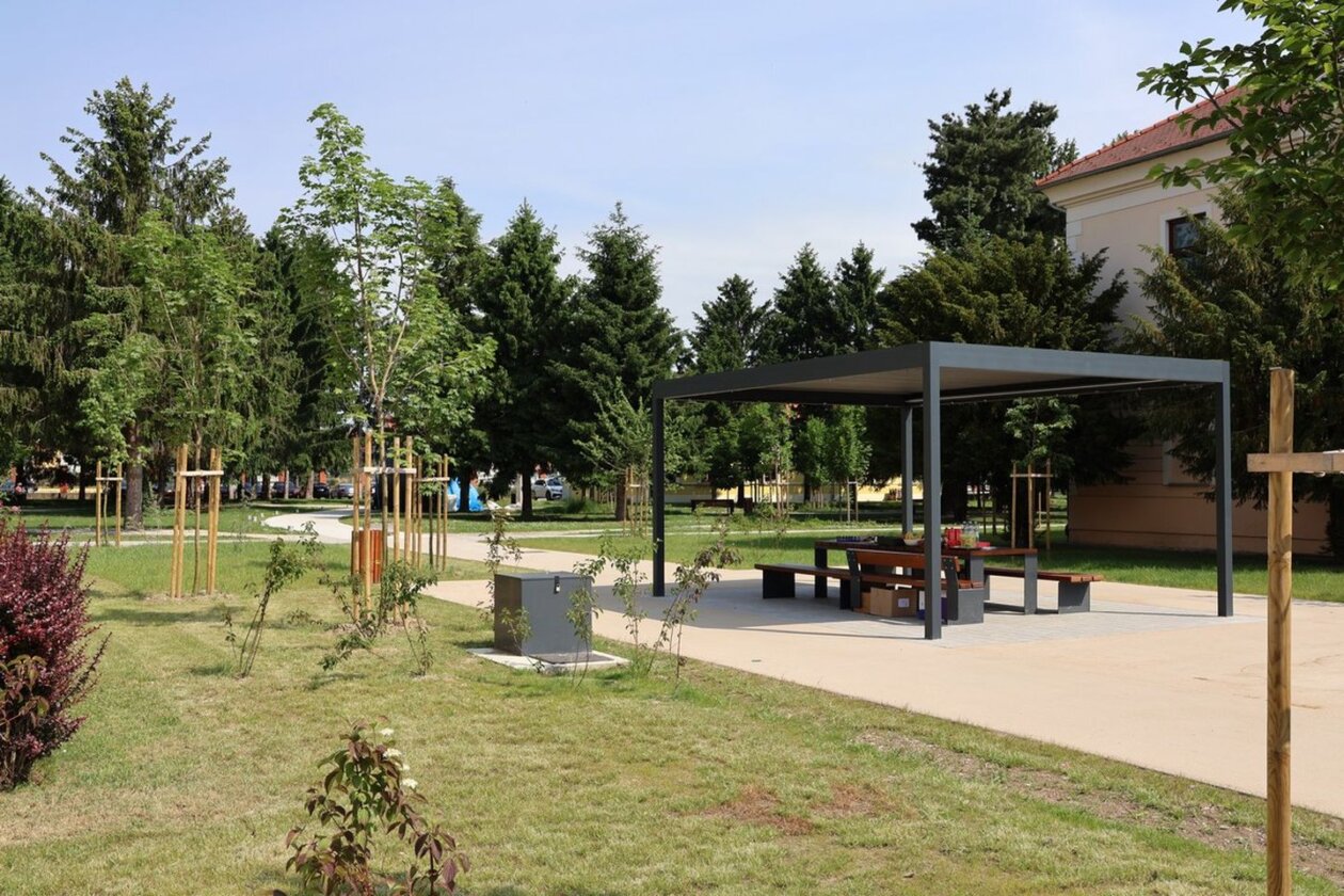 Novo lice Centra znanja – uređene prometnice, park i signalizacija (5) Novo lice Centra znanja – uređene prometnice, park i signalizacija (12)