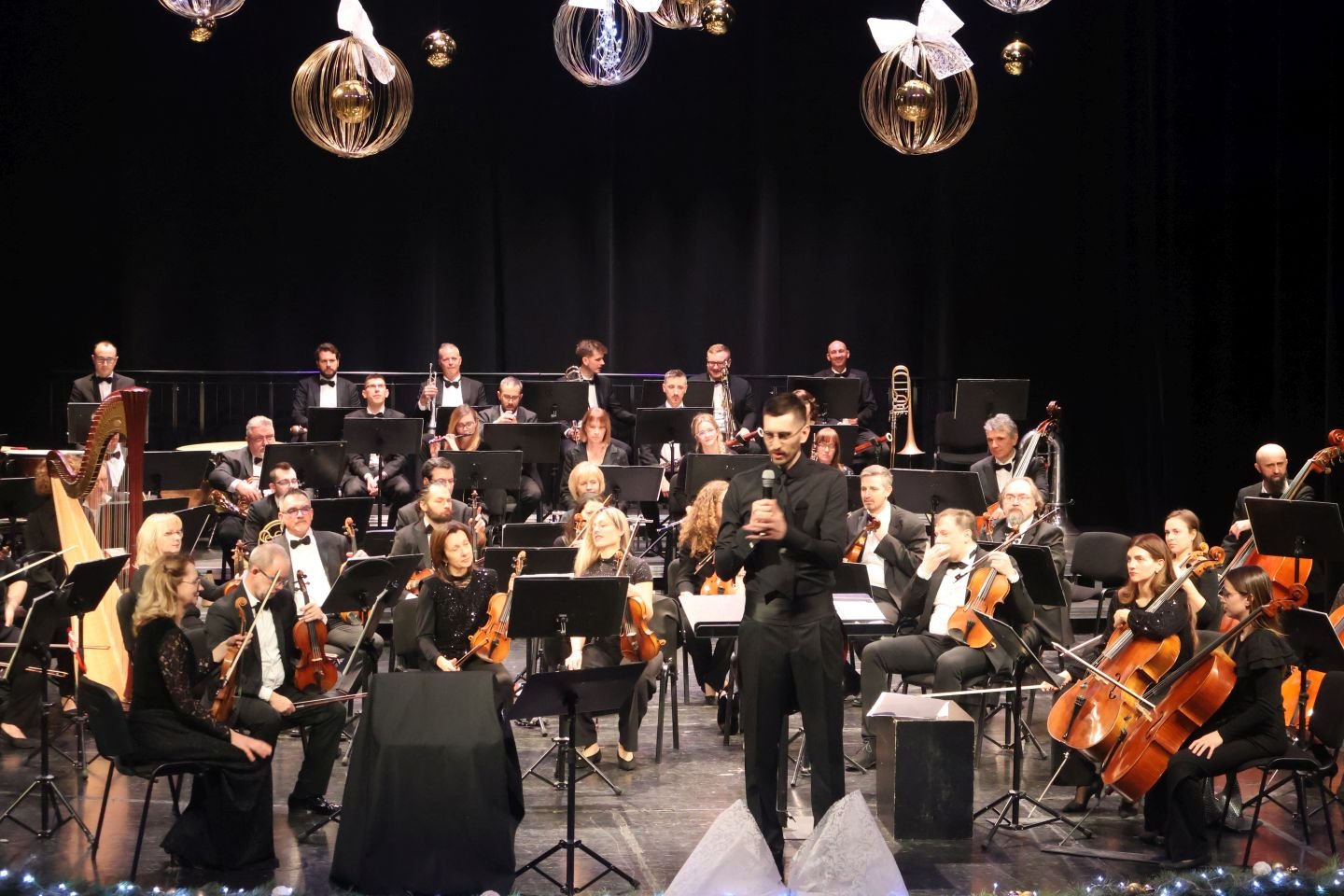 Novogodišnji koncert HRT CZK Čakovec 2025 (8) Novogodišnji koncert HRT CZK Čakovec 2025 (8)