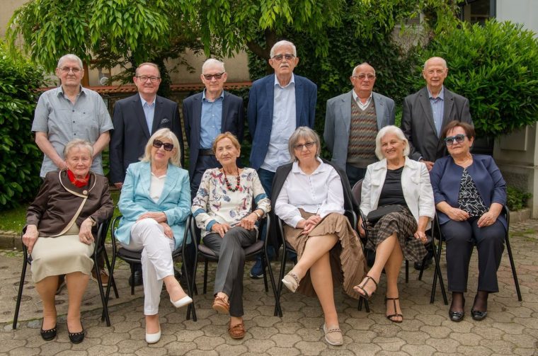 OBLJETNICA MATURE 60 godina kasnije ponovno se okupili maturanti Graditeljske tehničke škole Čakovec