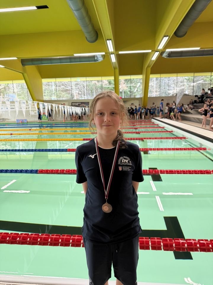 ODLIČNI REZULTATI Čakovečki plivači briljirali u Sloveniji osvojena čak 61 medalja (17)