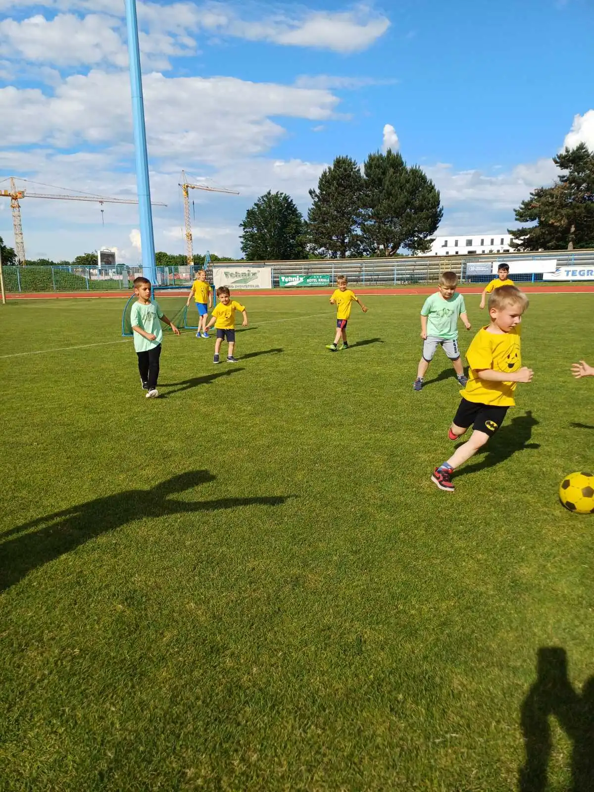 OLIMPIJSKI FESTIVAL Načelnik općine Sveti Martin na Muri Martin Srša primio zlatne djevojčice (4) OLIMPIJSKI FESTIVAL Načelnik općine Sveti Martin na Muri Martin Srša primio zlatne djevojčice (4)