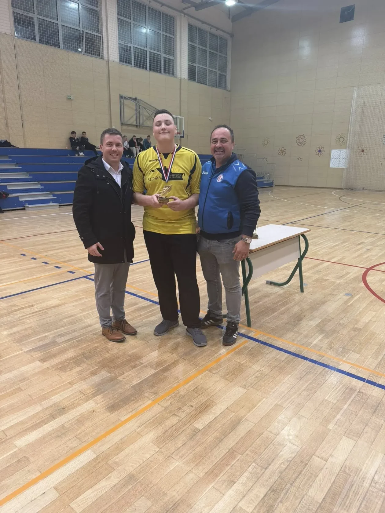 OPĆINA PODTUREN NOGOMETAŠI 13 (10)