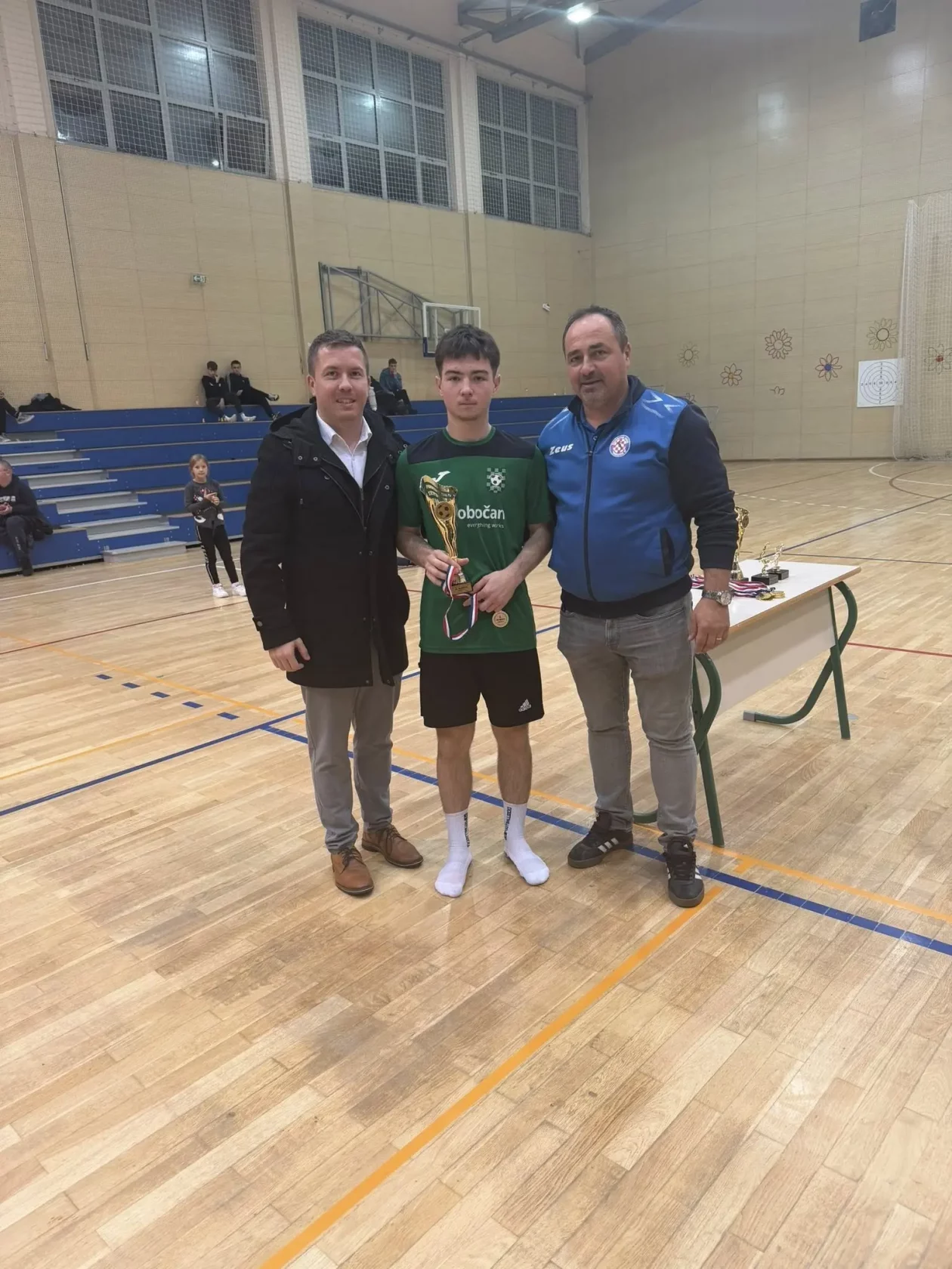 OPĆINA PODTUREN NOGOMETAŠI 13 (12)