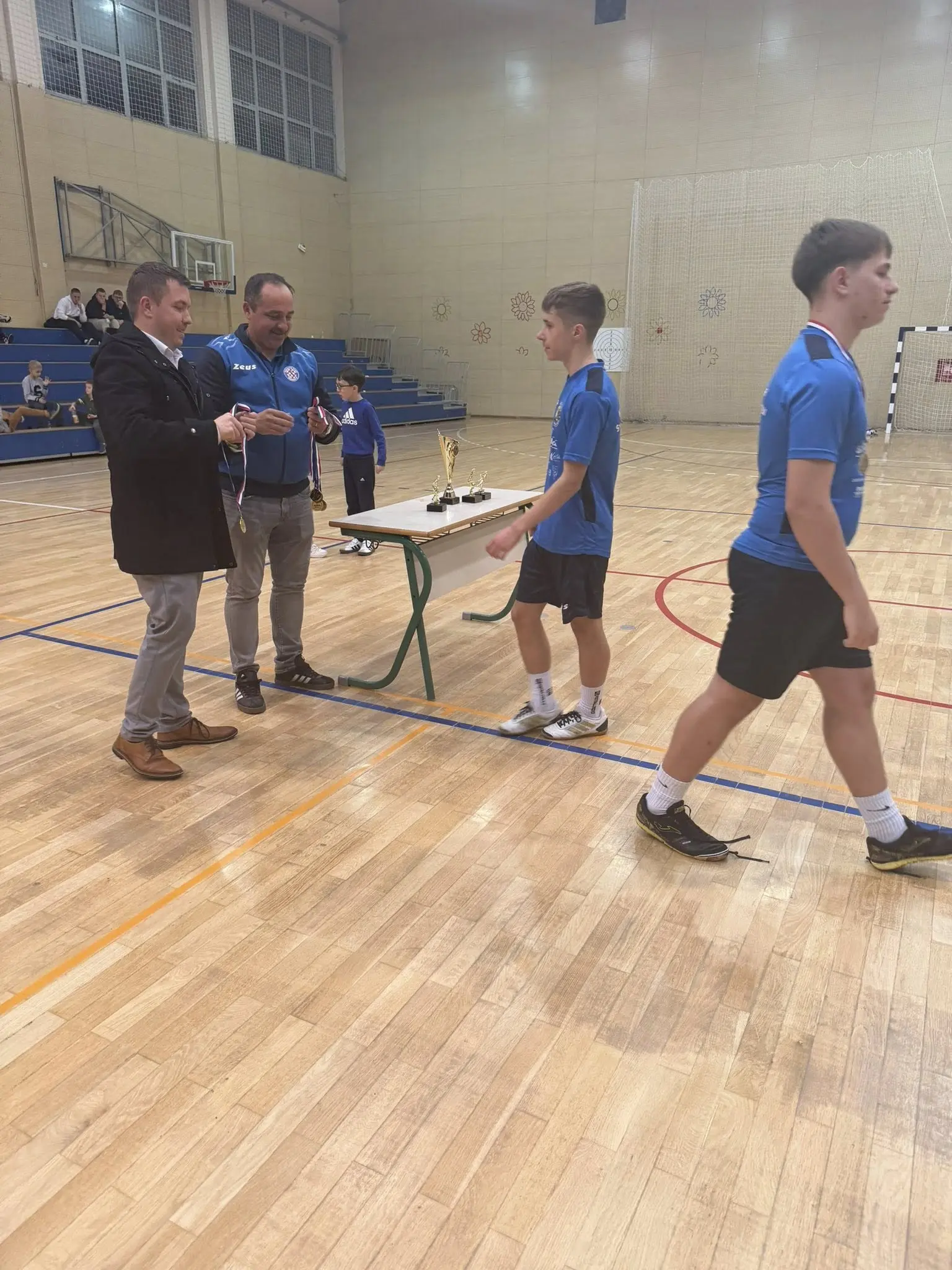 OPĆINA PODTUREN NOGOMETAŠI 13 (16)