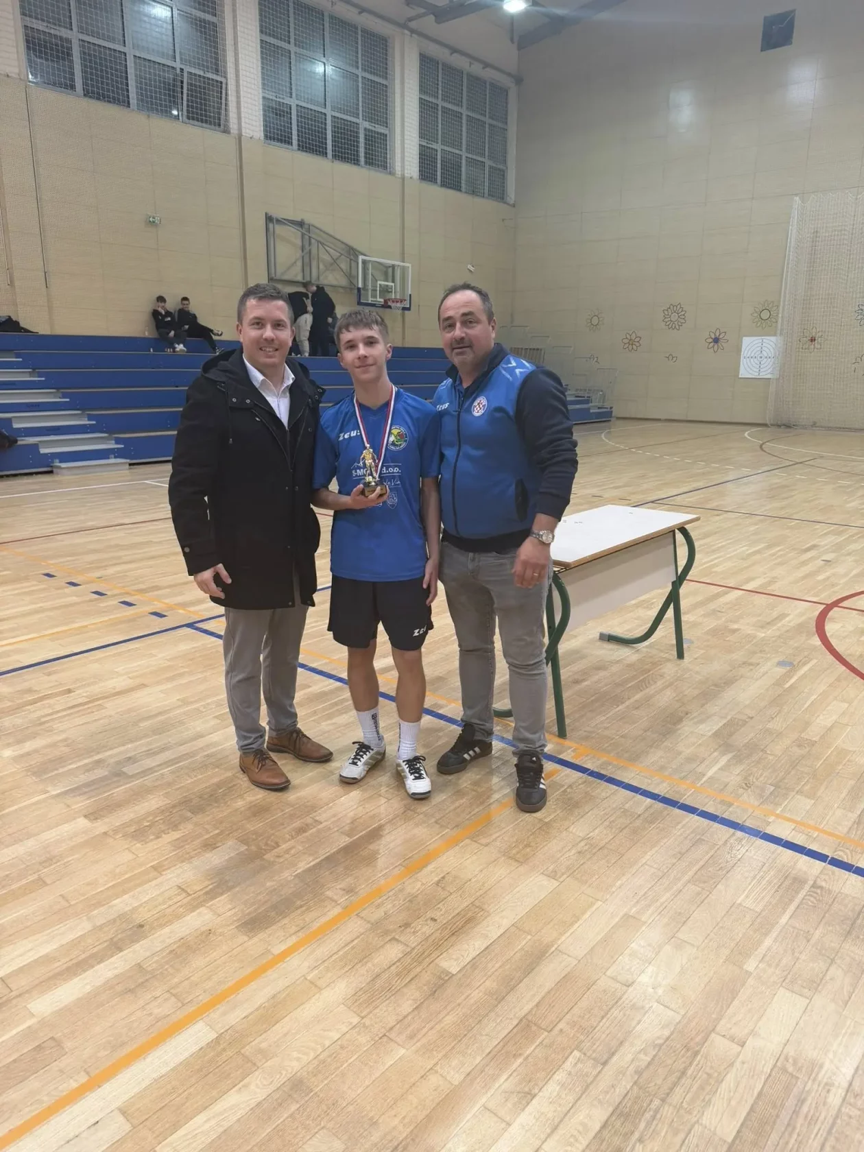 OPĆINA PODTUREN NOGOMETAŠI 13 (9)