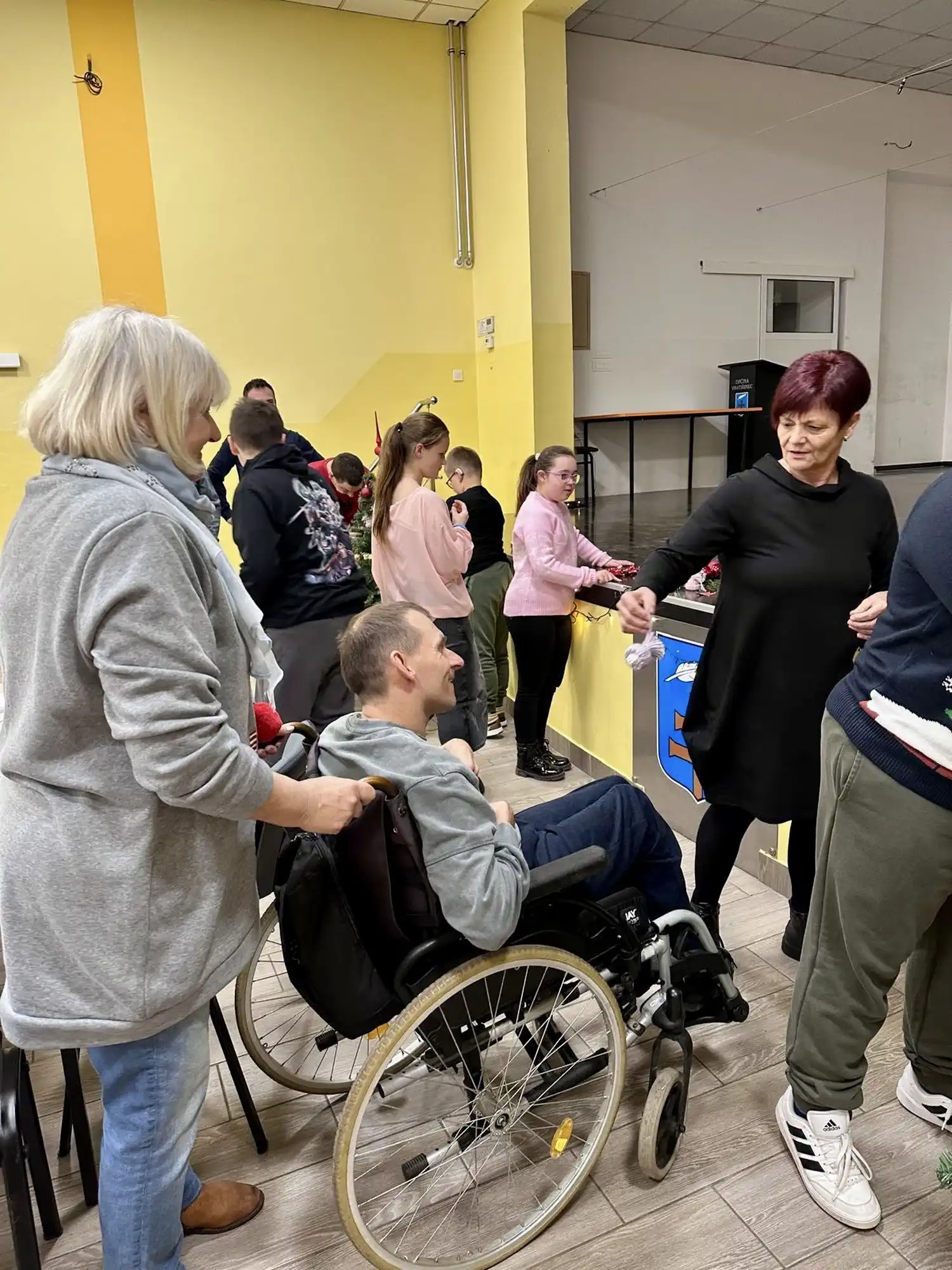 OPĆINA VRATIŠINEC Tradicija koja povezuje Druženje s osobama s posebnim potrebama (8) OPĆINA VRATIŠINEC Tradicija koja povezuje Druženje s osobama s posebnim potrebama (8)