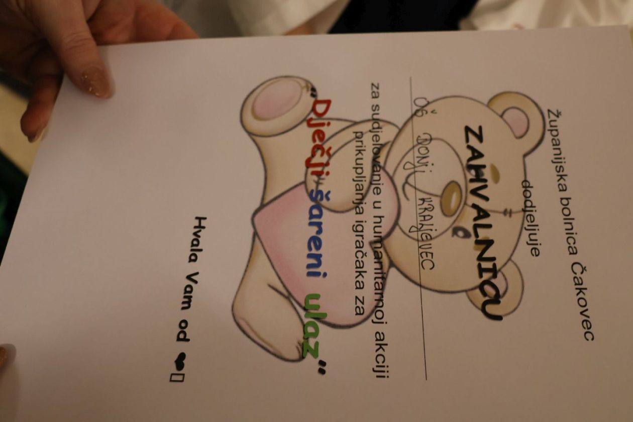 OŠ DONJI KRALJEVEC Učenici i roditelji prikupili plišance za djecu na dječjoj kirurgiji (3)