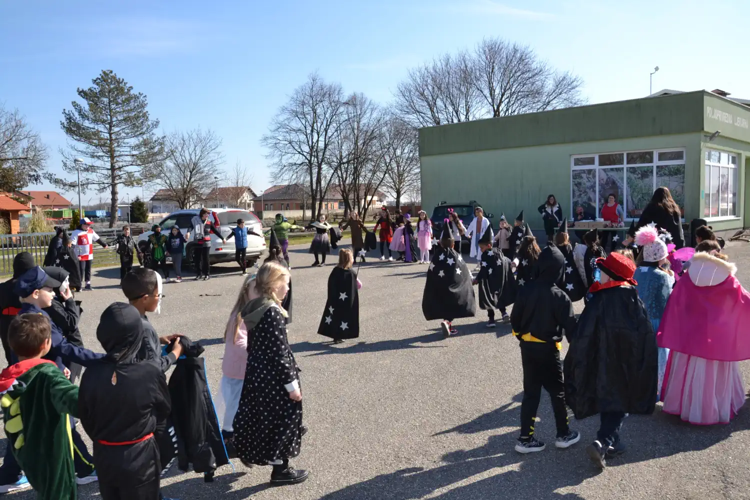 OŠ Domašinec povorka, maškare 2025 (25) OŠ Domašinec povorka, maškare 2025 (25)