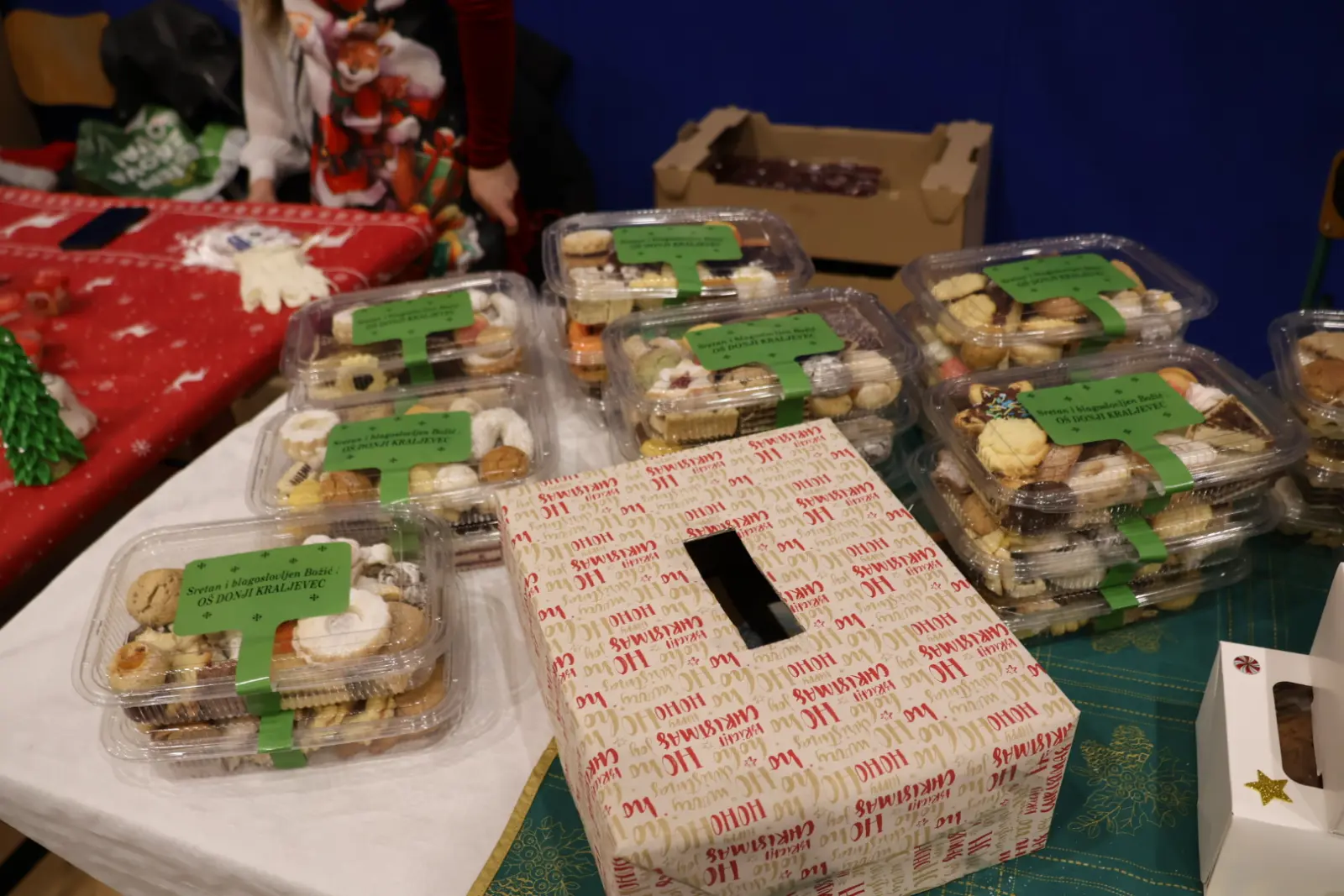 OŠ Donji Kraljevec, božićni sajam, božić, priredba (12) OŠ Donji Kraljevec, božićni sajam, božić, priredba (12)