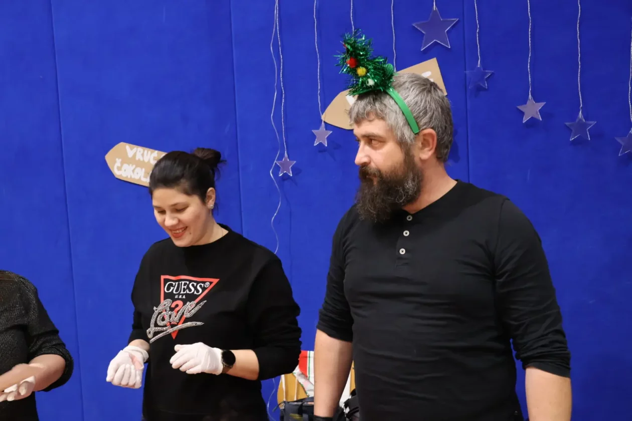 OŠ Donji Kraljevec, božićni sajam, božić, priredba (2)