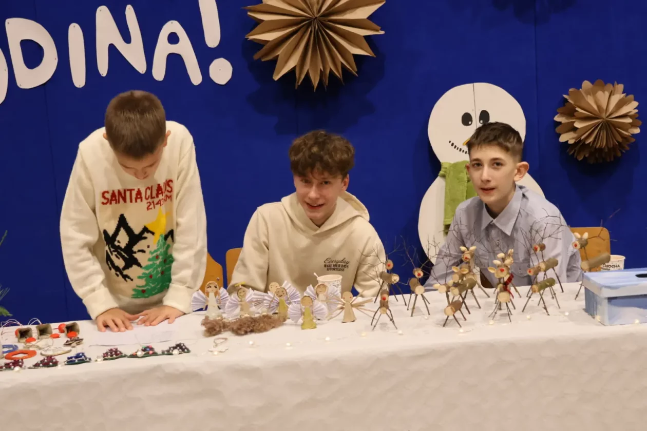 OŠ Donji Kraljevec, božićni sajam, božić, priredba (22)