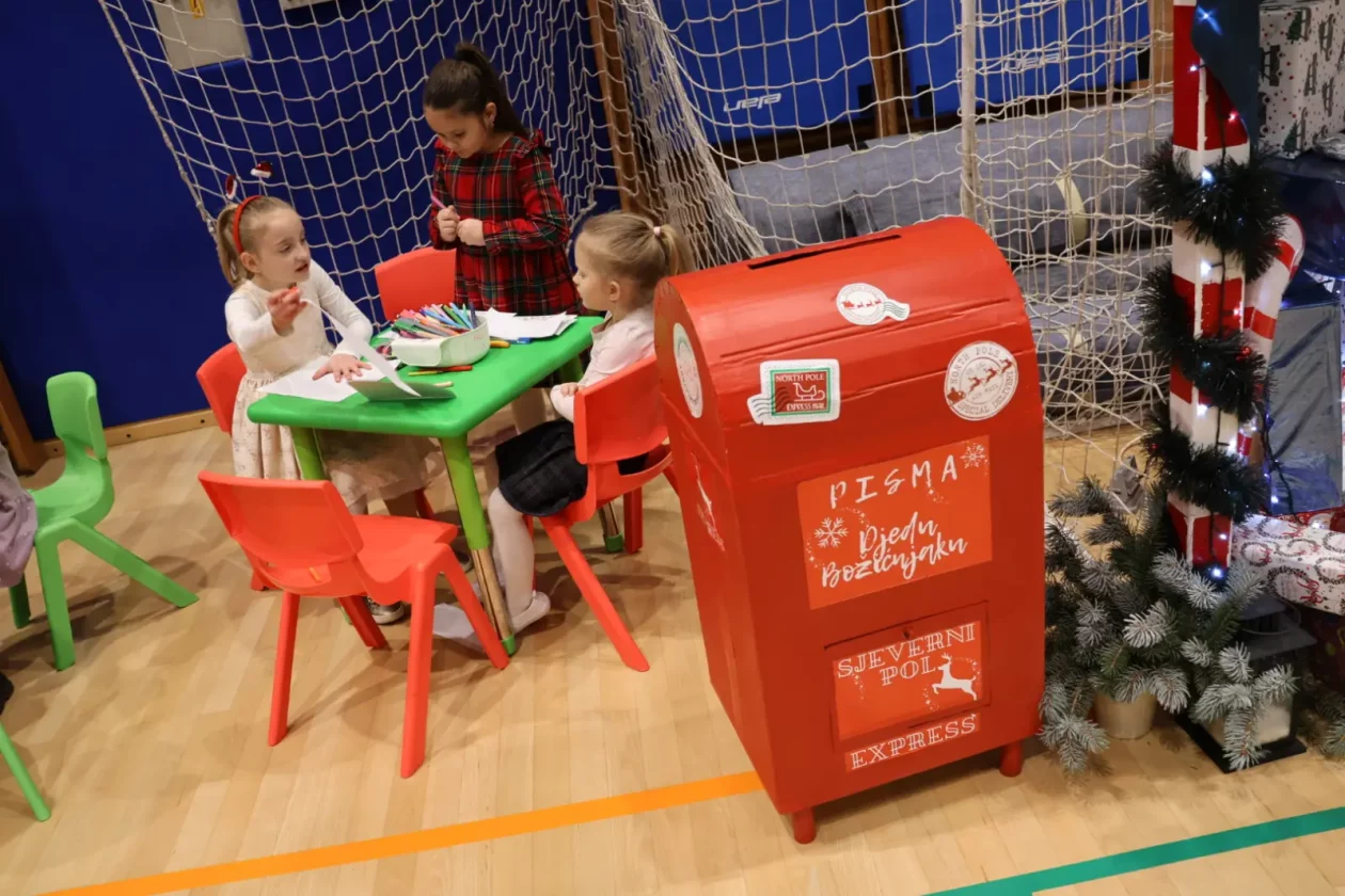 OŠ Donji Kraljevec, božićni sajam, božić, priredba (65)