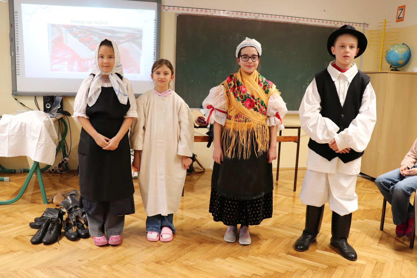 OŠ HODOŠAN Učenici obilježili Mjesec međimurske popevke (11) OŠ HODOŠAN Učenici obilježili Mjesec međimurske popevke (11)