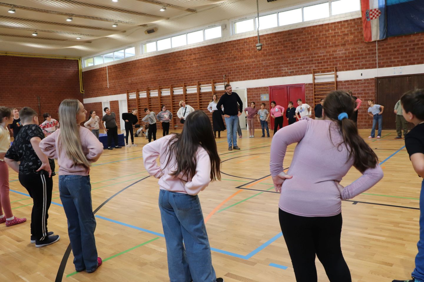 OŠ HODOŠAN Učenici obilježili Mjesec međimurske popevke (17) OŠ HODOŠAN Učenici obilježili Mjesec međimurske popevke (17)