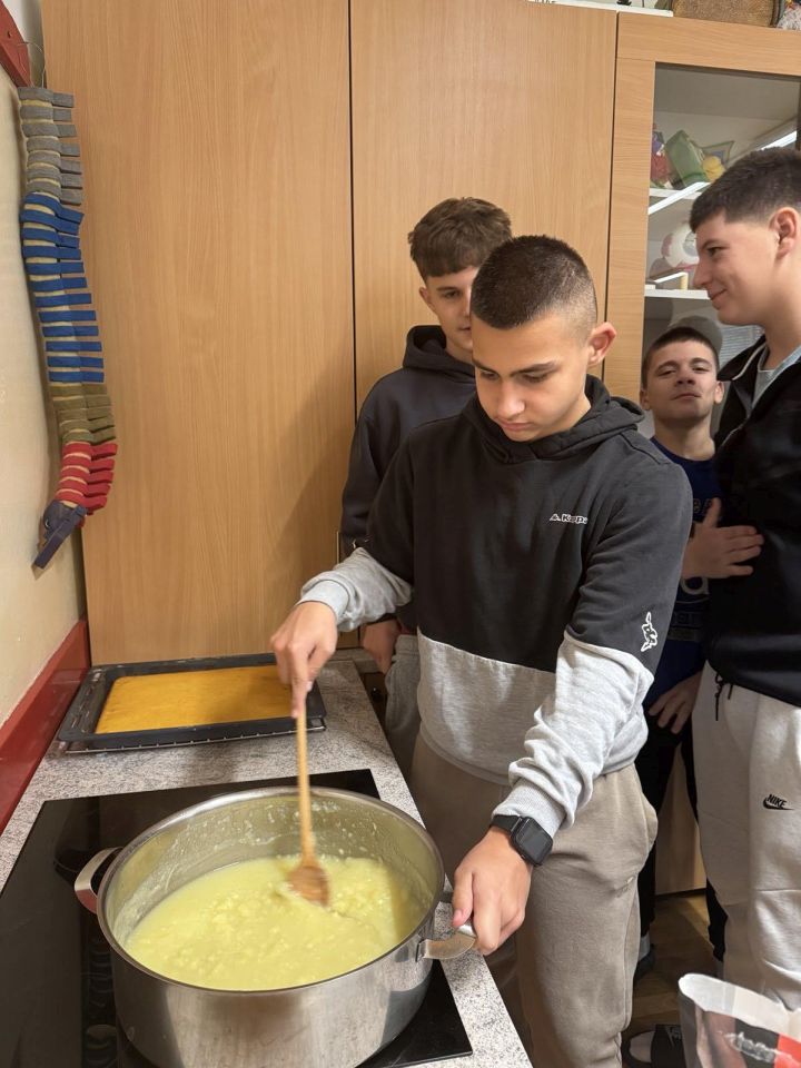 OŠ HODOŠAN Učenici obilježili Mjesec međimurske popevke (29) OŠ HODOŠAN Učenici obilježili Mjesec međimurske popevke (29)