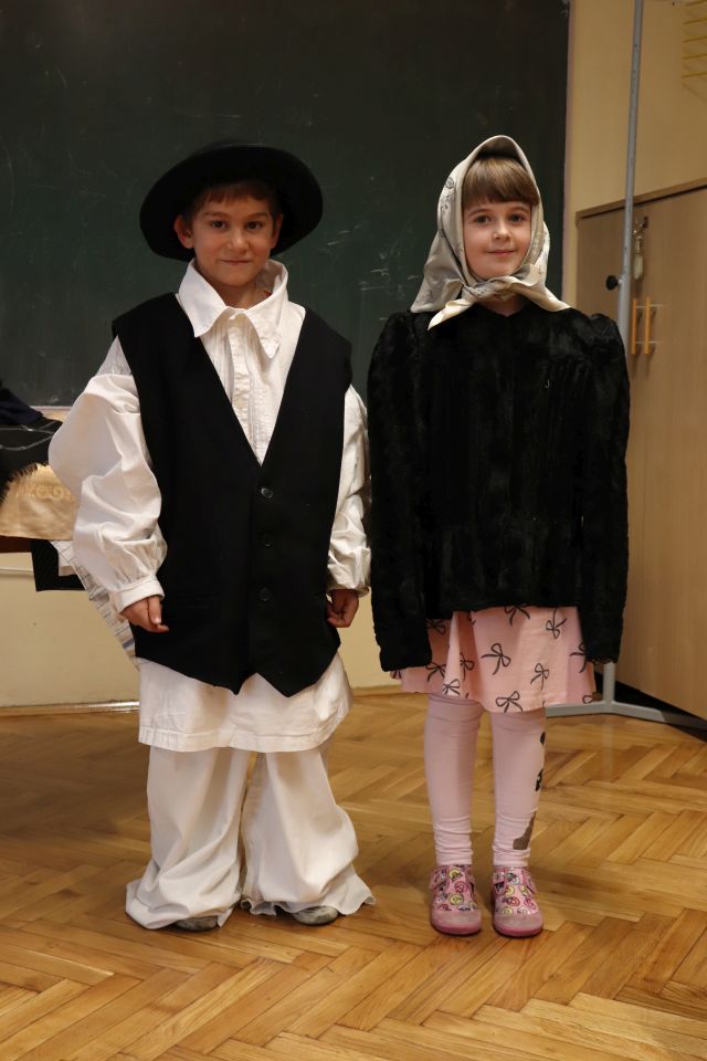 OŠ HODOŠAN Učenici obilježili Mjesec međimurske popevke (38) OŠ HODOŠAN Učenici obilježili Mjesec međimurske popevke (38)