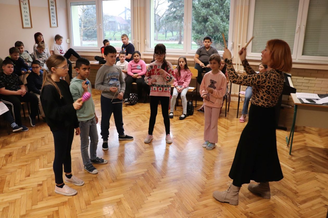 OŠ HODOŠAN Učenici obilježili Mjesec međimurske popevke (44)