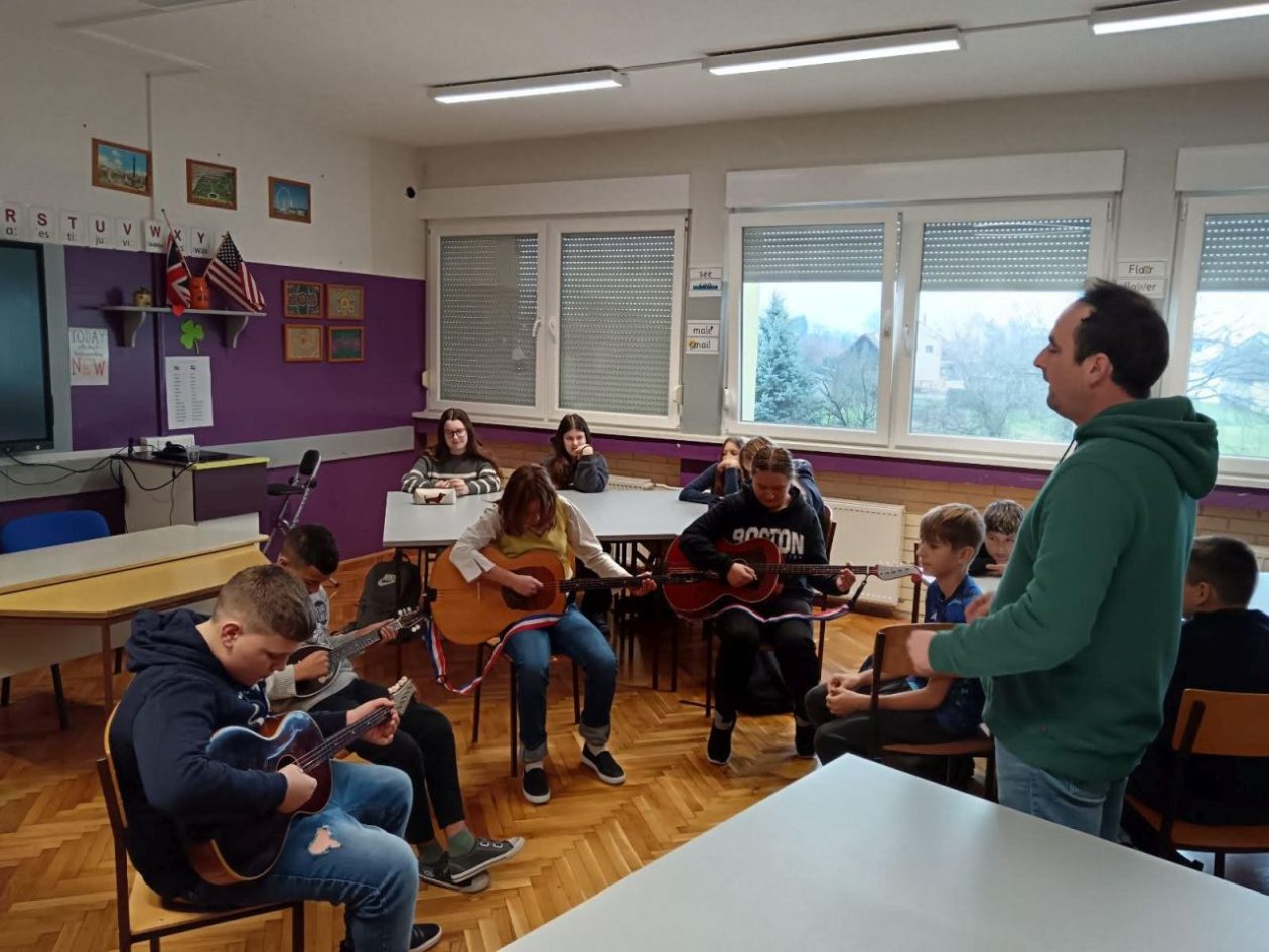 OŠ HODOŠAN Učenici obilježili Mjesec međimurske popevke (5)