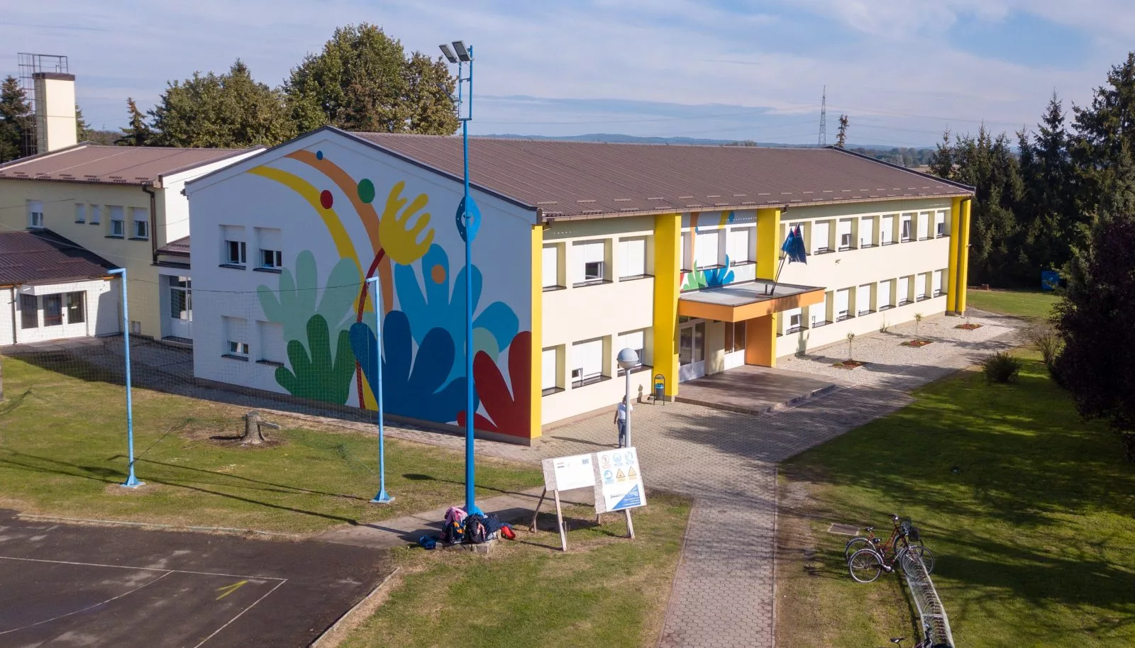 OŠ Hodošan (2) OŠ Hodošan (2)