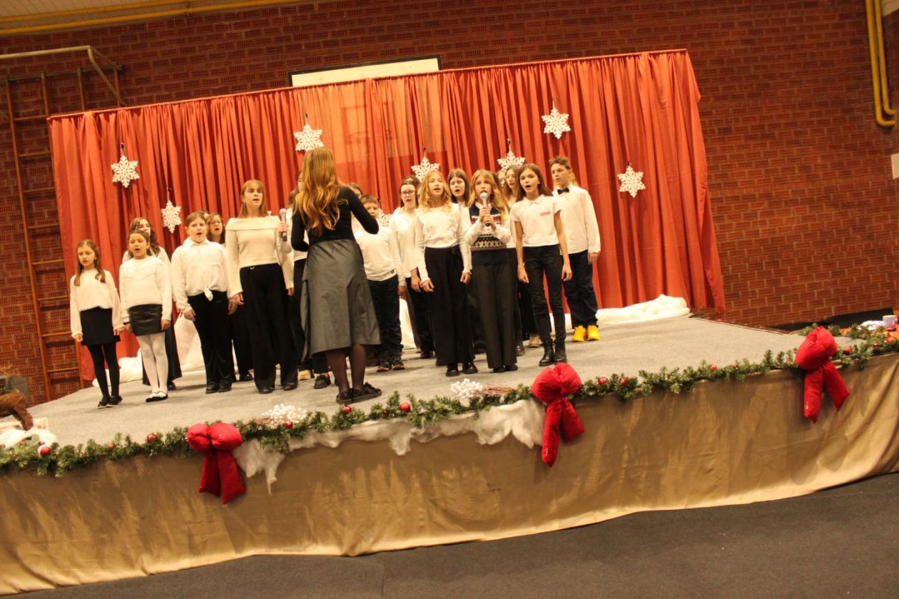 OŠ Hodošan advent 2025 (100) OŠ Hodošan advent 2025 (100)