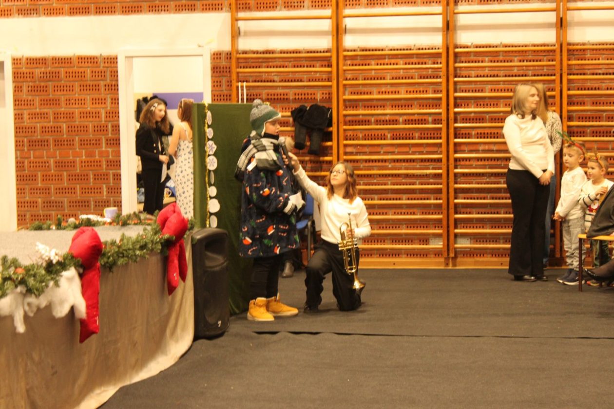 OŠ Hodošan advent 2025 (101) OŠ Hodošan advent 2025 (101)