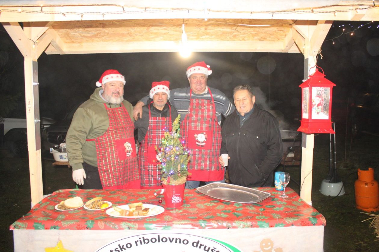 OŠ Hodošan advent 2025 (38) OŠ Hodošan advent 2025 (38)