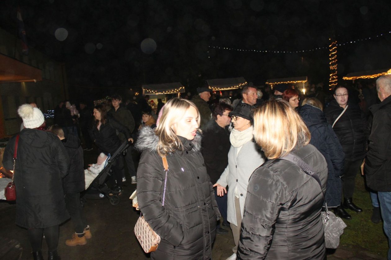 OŠ Hodošan advent 2025 (60) OŠ Hodošan advent 2025 (60)