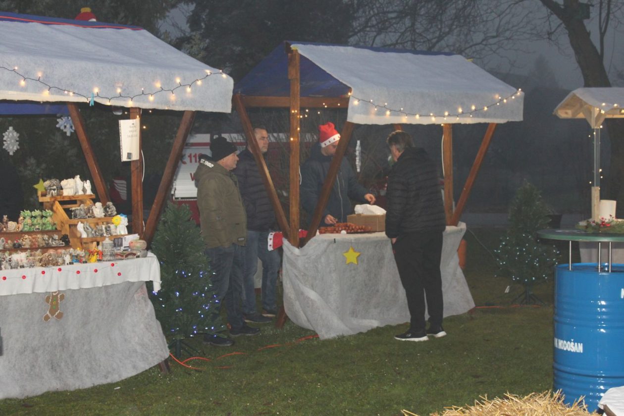 OŠ Hodošan advent 2025 (71) OŠ Hodošan advent 2025 (71)