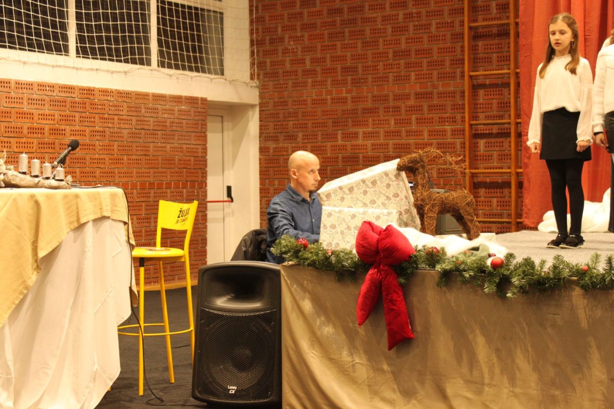 OŠ Hodošan advent 2025 (76) OŠ Hodošan advent 2025 (76)