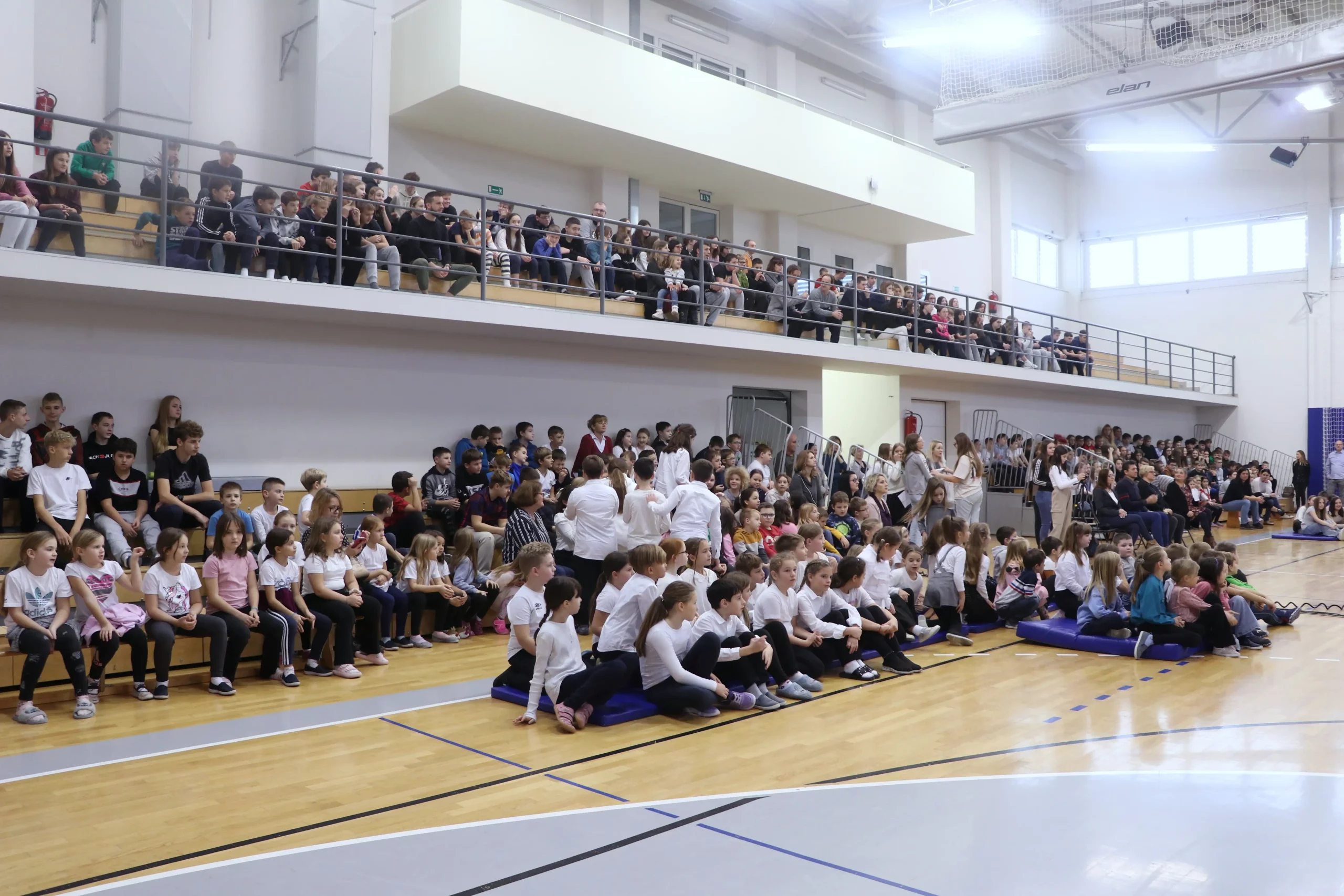 OŠ Ivana Gorana Kovačića – popevka (8)